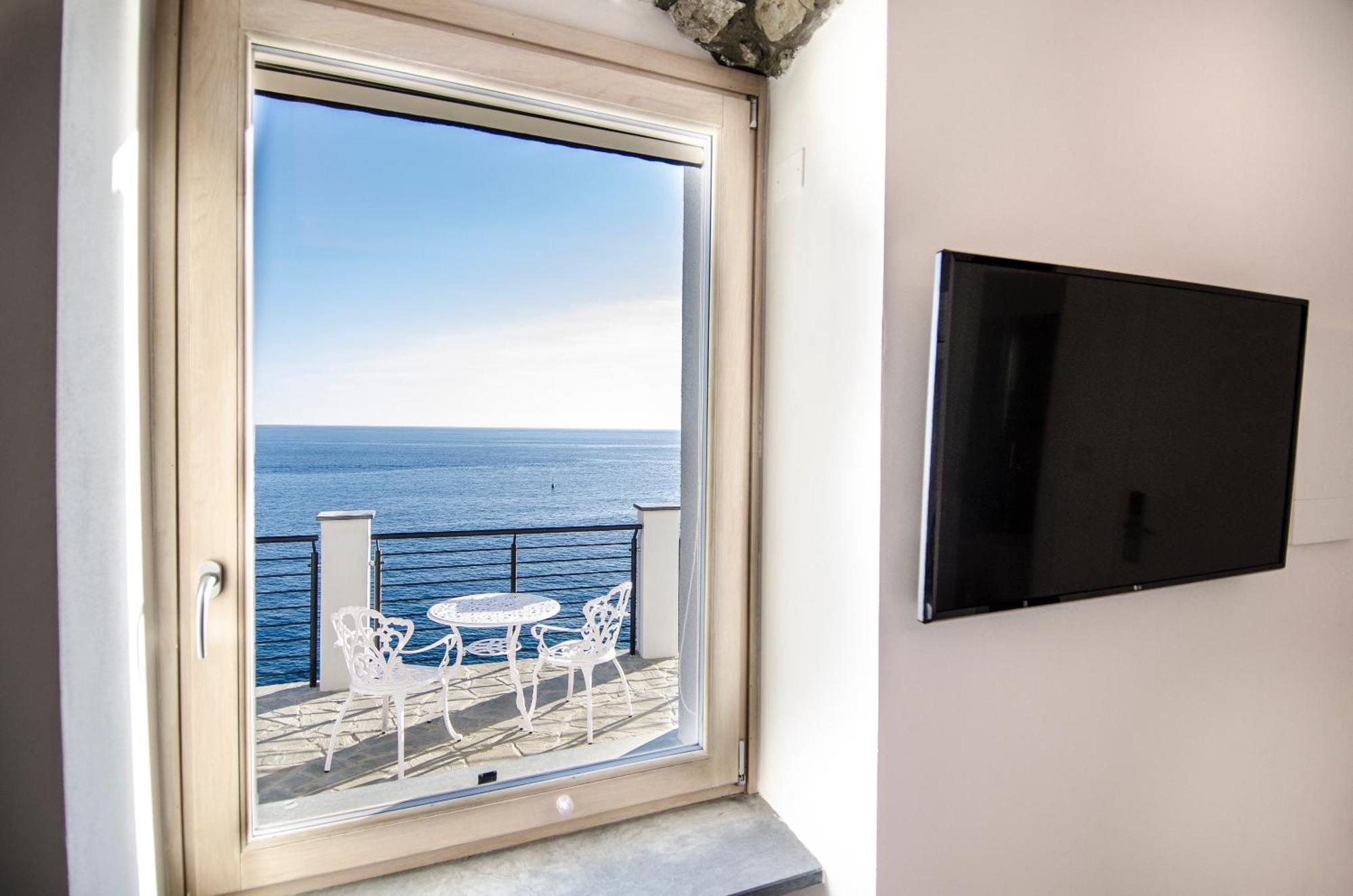 Creuza De Mae Hotel Riomaggiore Ngoại thất bức ảnh